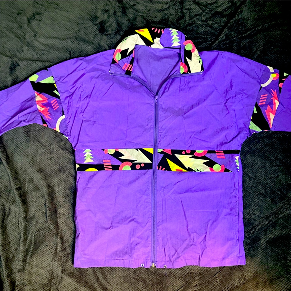 Vintage Windbreaker With Hood in Collar